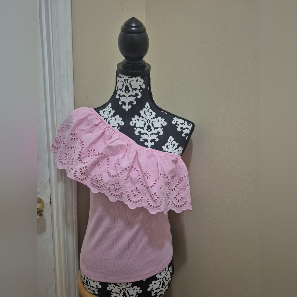 Elegant Pink Asymmetrical Ruffled Strapless Shirt Eyelet